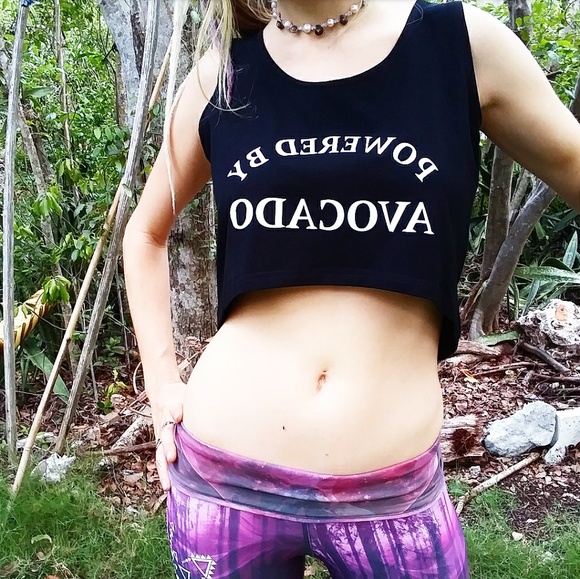 Tops - 📛SOLD OUT📛 Powered By AVOCADO Crop Top